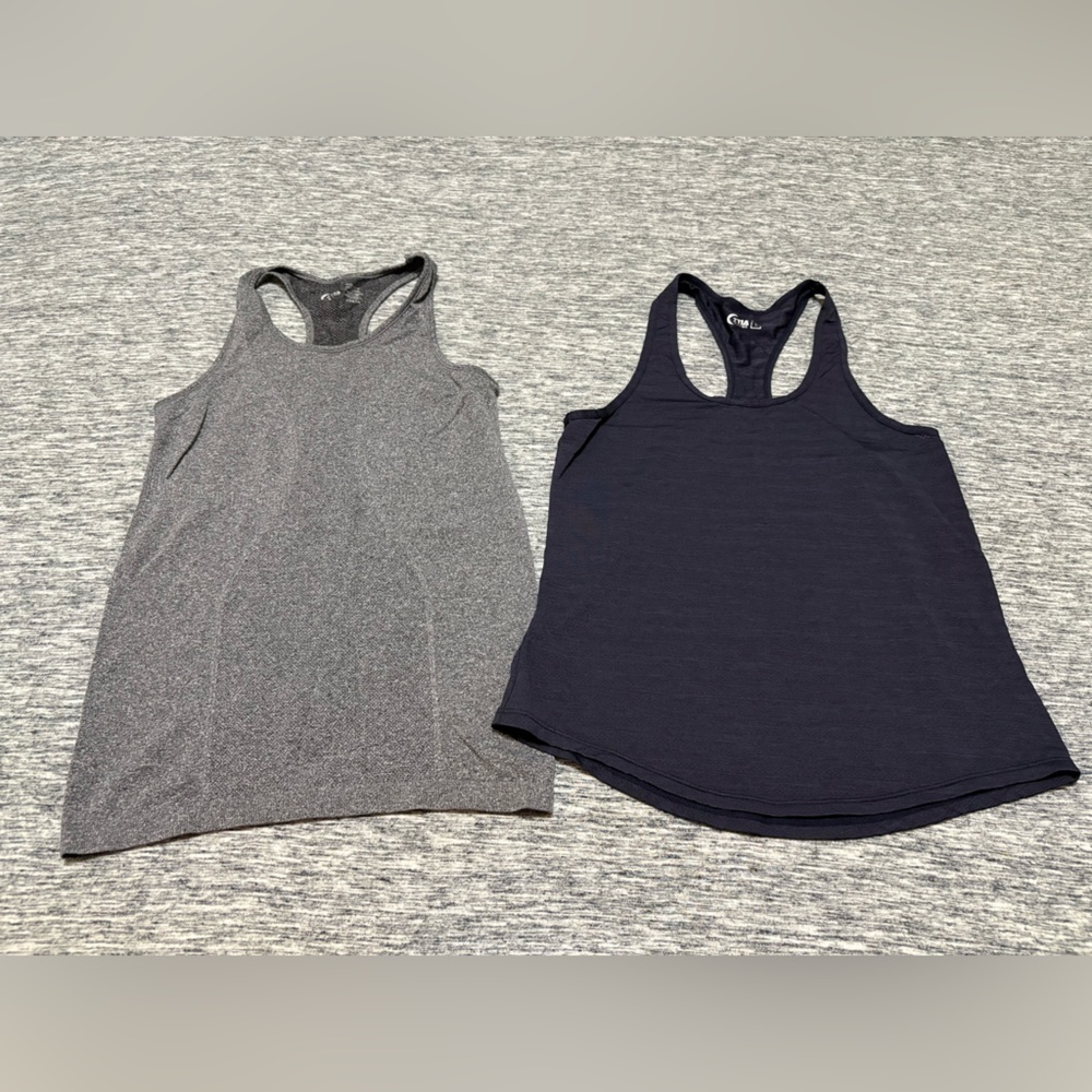 Set of 2 - Ladies Zyia Tank Tops Size Small